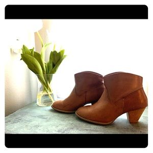 BROWN ANKLE BOOTIES WOMEN’S SIZE 10